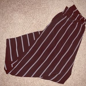 High waisted crop dress pants. Flowy.